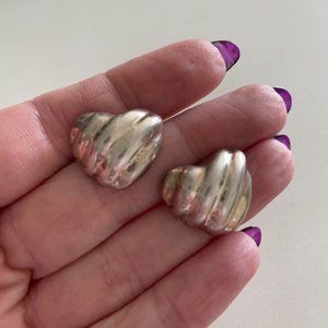 Ribbed Vintage Heart Stud Earrings by Dulce